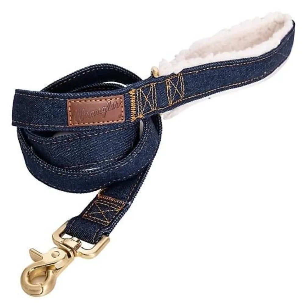 Wrangler Denim and sherpa Dog Lead for dogs 50-150lbs 4ft